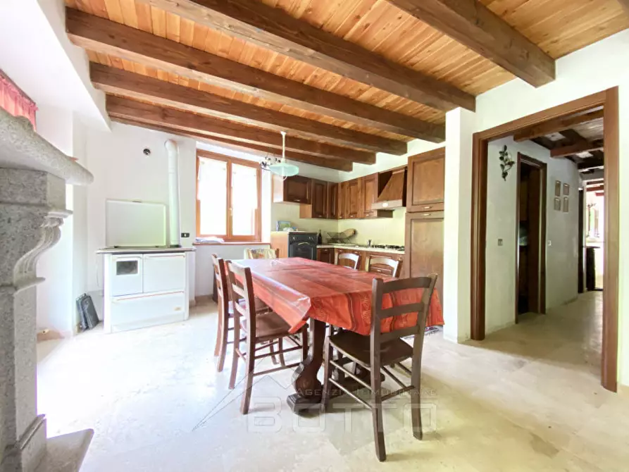 Immagine 3 di Casa indipendente in vendita  in FRAZIONE FERRATE a Alto Sermenza