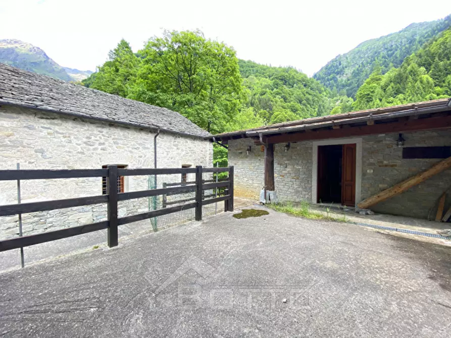Immagine 18 di Casa indipendente in vendita  in FRAZIONE FERRATE a Alto Sermenza