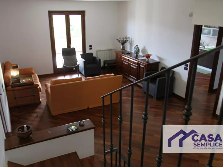 Immagine 12 di Casa bifamiliare in vendita  in via Favara a Monreale