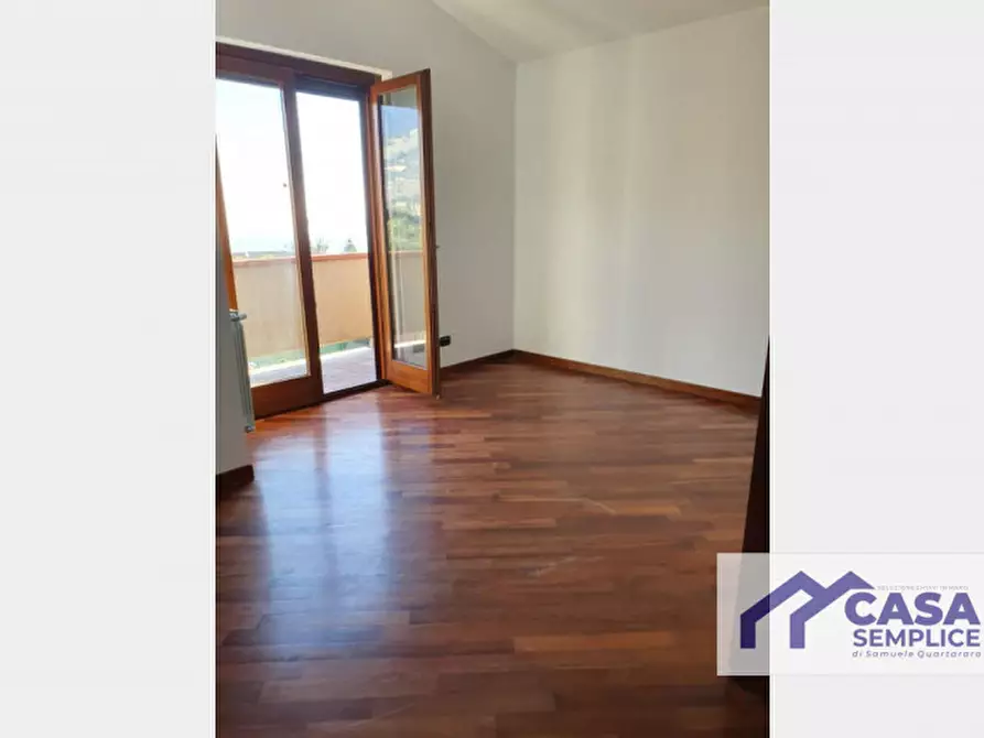 Immagine 27 di Casa bifamiliare in vendita  in via Favara a Monreale