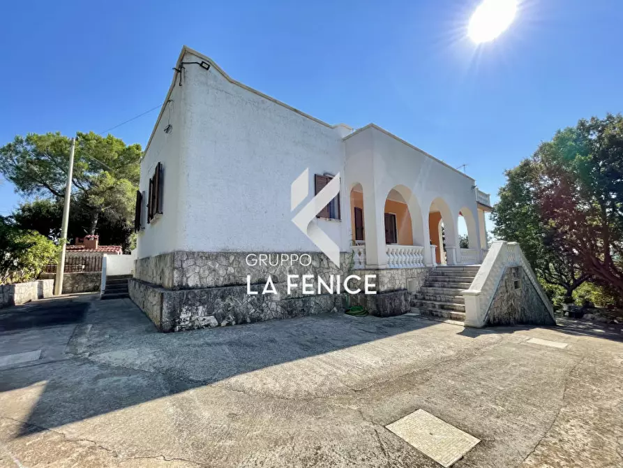 Immagine 4 di Villa in vendita  in viale arsilio 89 a Fasano