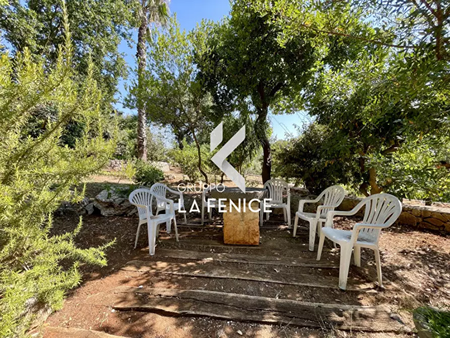 Immagine 15 di Villa in vendita  in viale arsilio 89 a Fasano