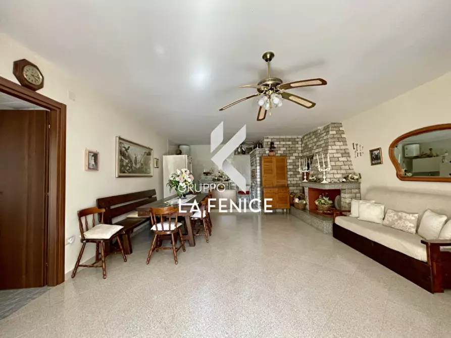 Immagine 21 di Villa in vendita  in viale arsilio 89 a Fasano