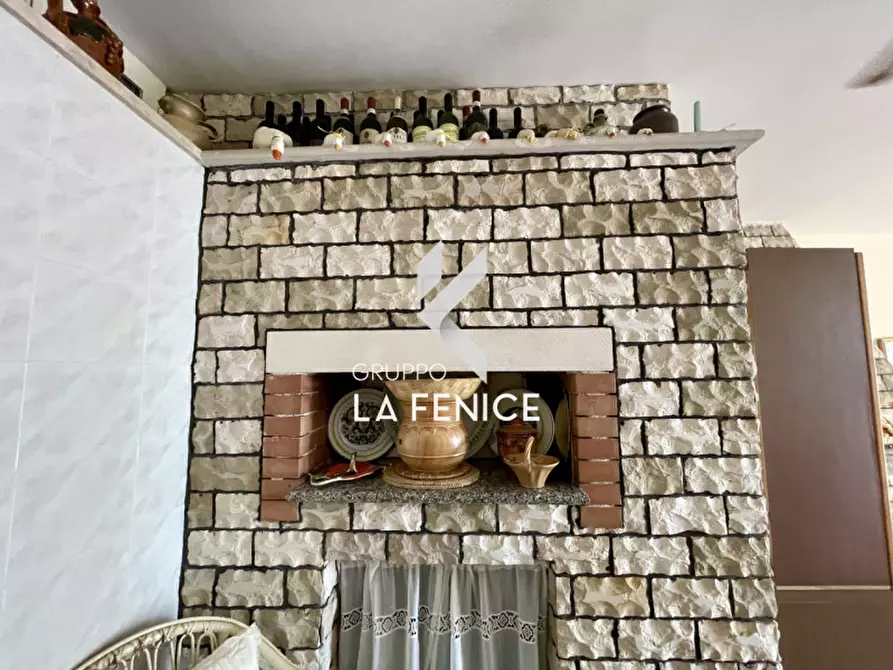 Immagine 27 di Villa in vendita  in viale arsilio 89 a Fasano