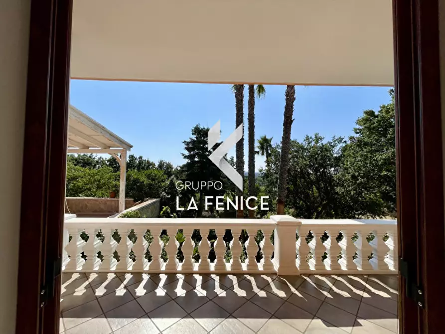Immagine 45 di Villa in vendita  in viale arsilio 89 a Fasano
