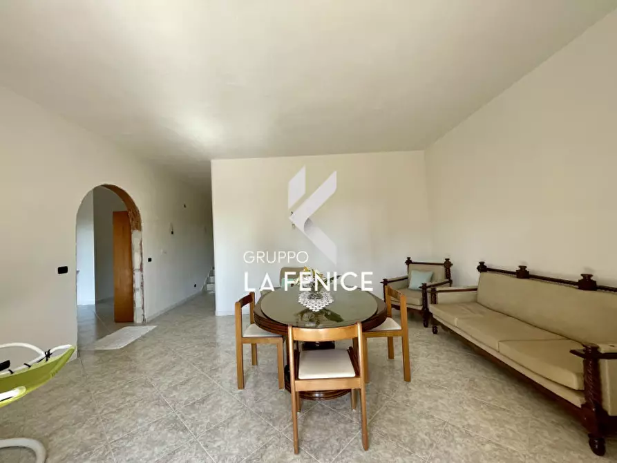 Immagine 47 di Villa in vendita  in viale arsilio 89 a Fasano