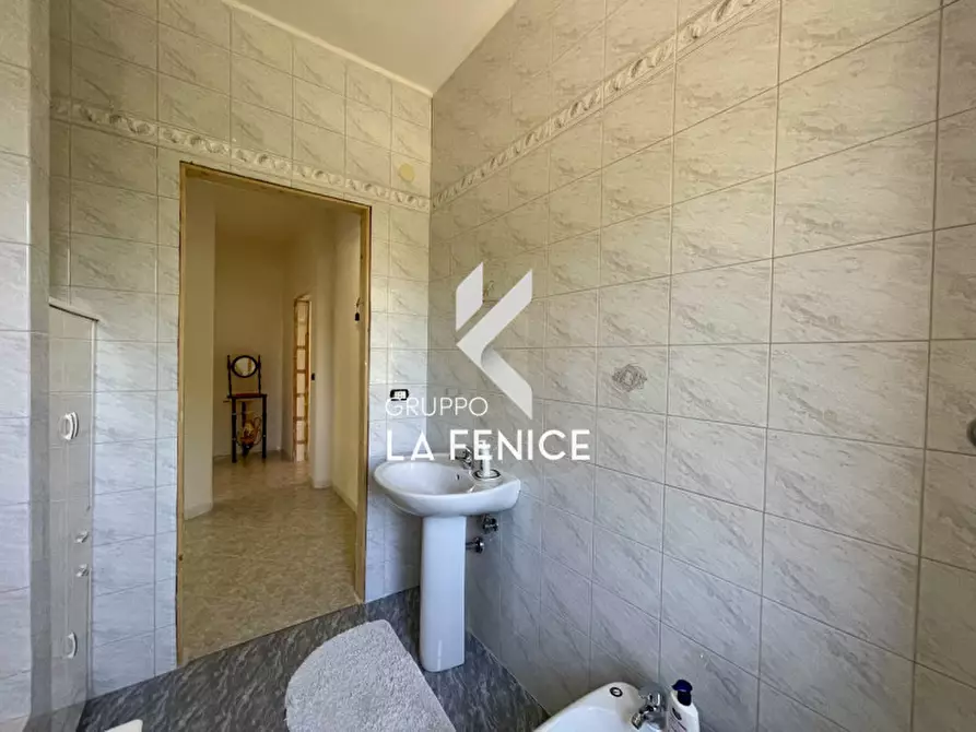 Immagine 66 di Villa in vendita  in viale arsilio 89 a Fasano