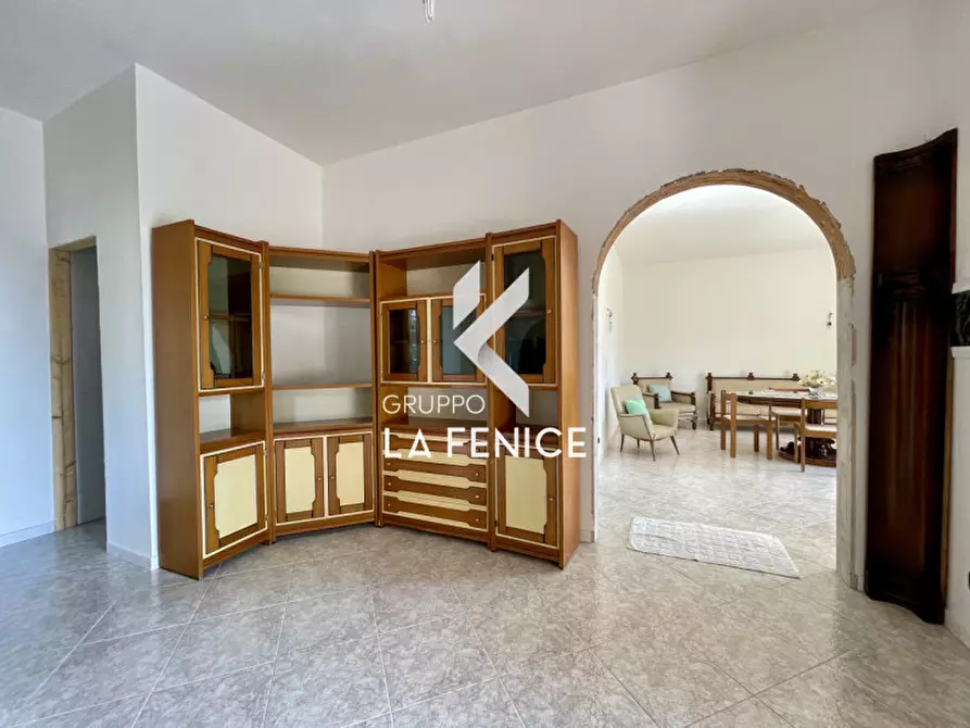 Immagine 87 di Villa in vendita  in viale arsilio 89 a Fasano