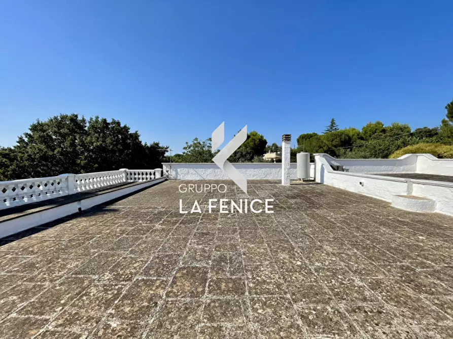 Immagine 102 di Villa in vendita  in viale arsilio 89 a Fasano