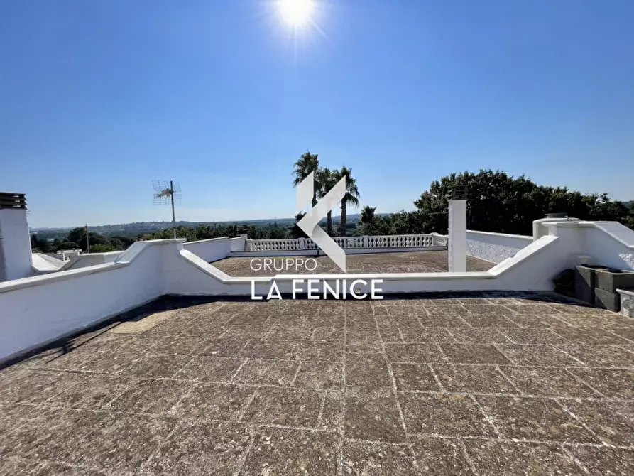 Immagine 109 di Villa in vendita  in viale arsilio 89 a Fasano