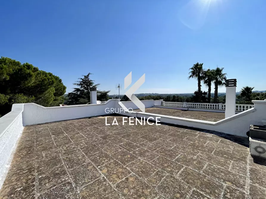 Immagine 110 di Villa in vendita  in viale arsilio 89 a Fasano