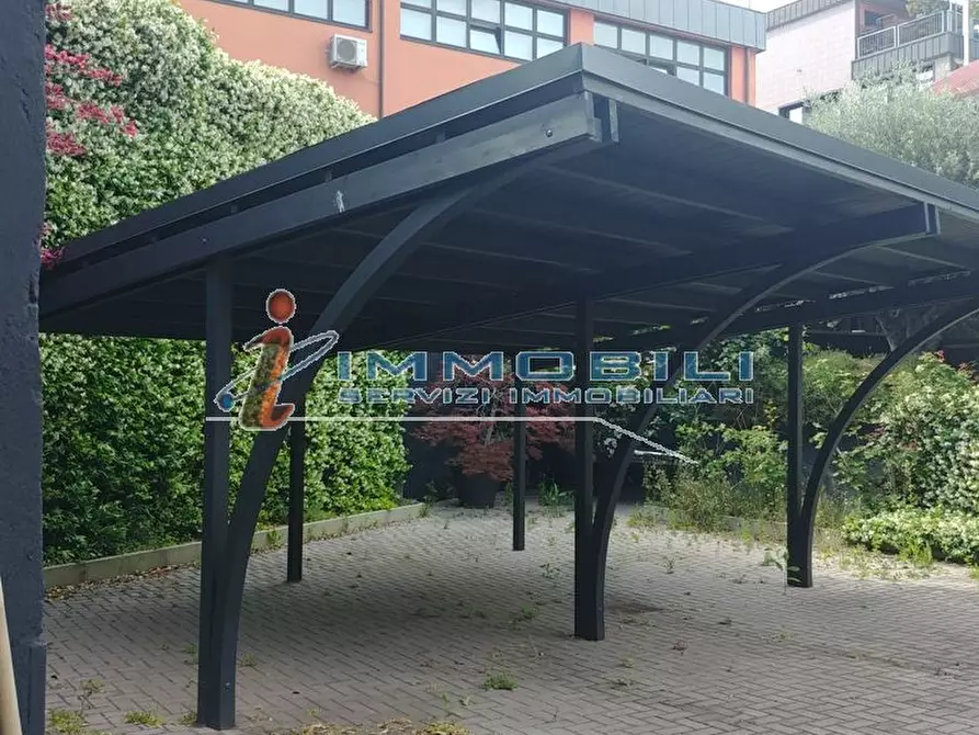 Immagine 23 di Ufficio in vendita  in VIA CANDIANI GIUSEPPE a Milano