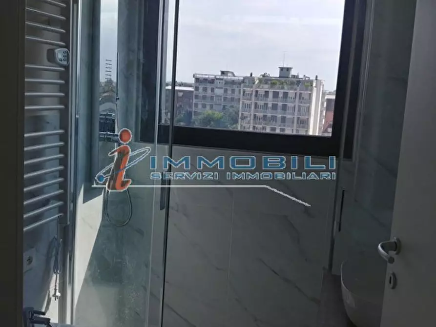 Immagine 18 di Ufficio in vendita  in VIA MUZIO ATTENDOLO SFORZA a Milano