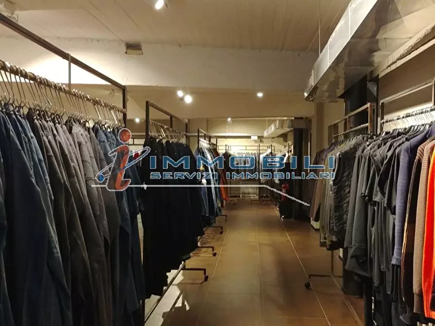 Immagine 21 di Capannone industriale in affitto  in VIA CANDIANI GIUSEPPE a Milano