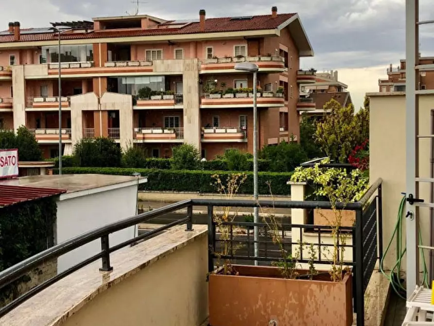 Immagine 20 di Appartamento in affitto  in Via Vico Consorti a Roma