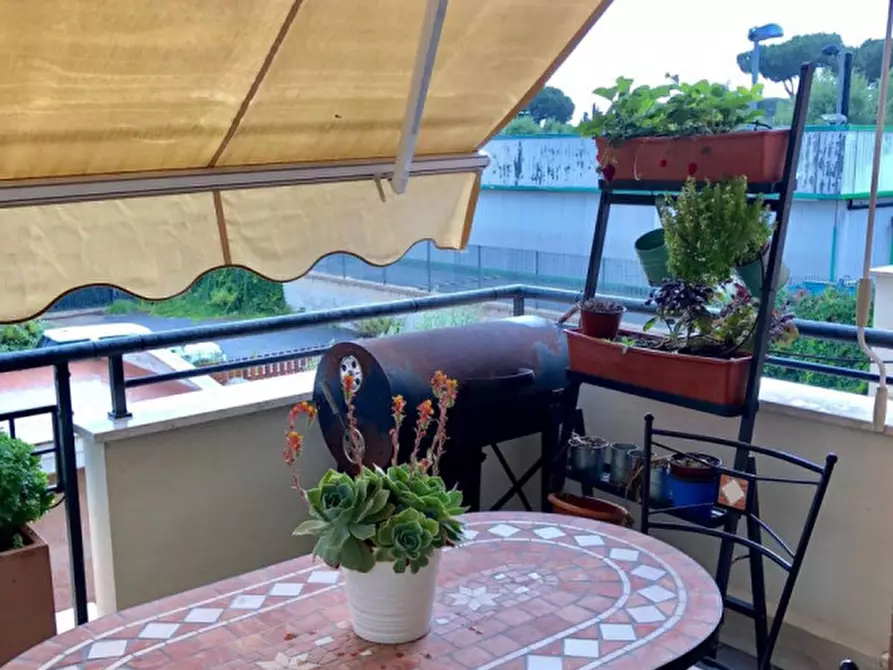 Immagine 39 di Appartamento in affitto  in Via Vico Consorti a Roma