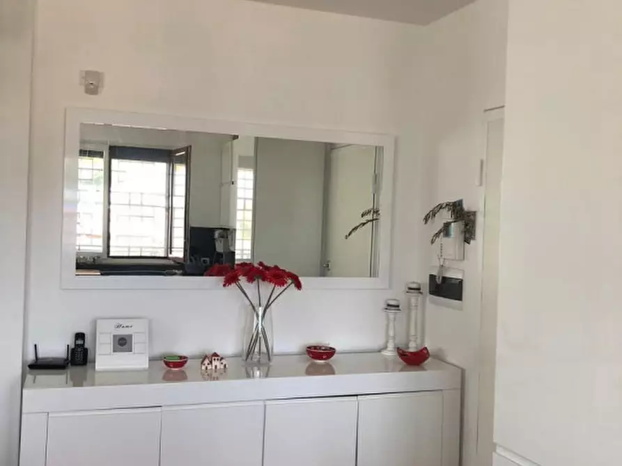 Immagine 42 di Appartamento in affitto  in Via Vico Consorti a Roma