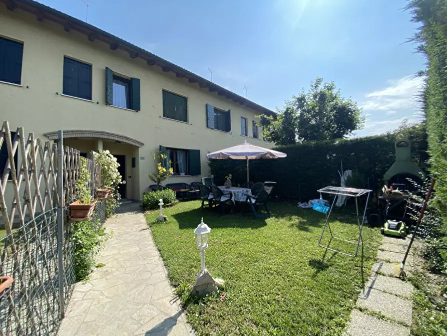Immagine 3 di Villetta a schiera in vendita  in Via dell'amicizia a Polverara