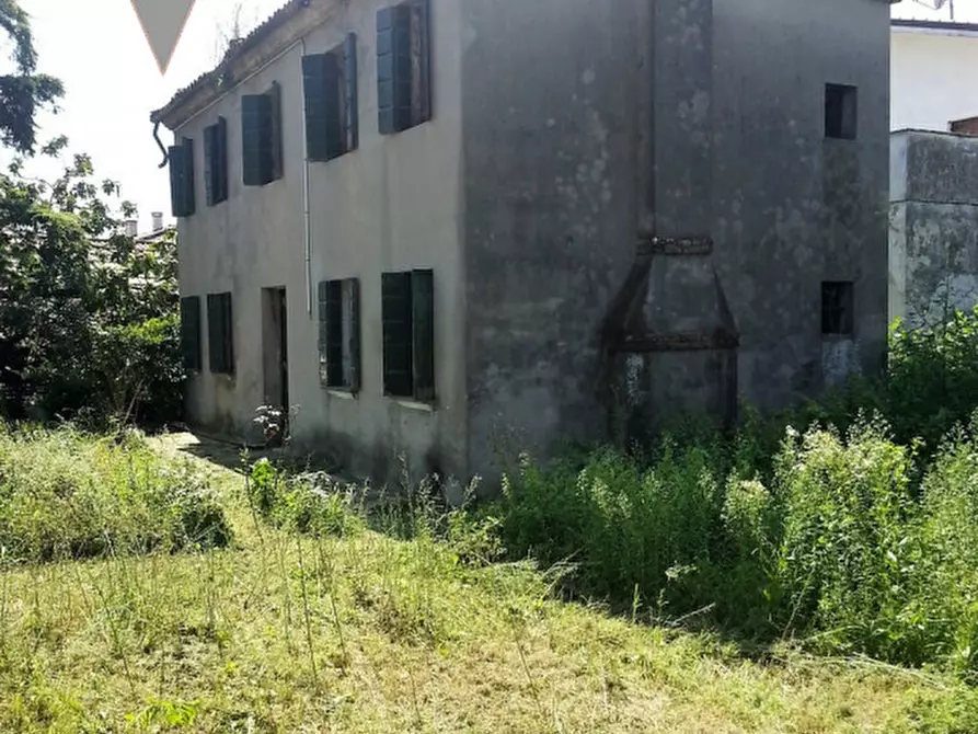 Immagine 2 di Rustico / casale in vendita  a Saonara