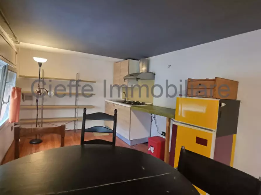 Immagine 7 di Garage in vendita  in via trieste a Padova