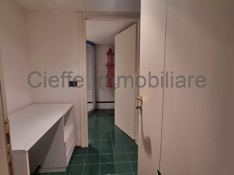 Immagine 8 di Garage in vendita  in via trieste a Padova