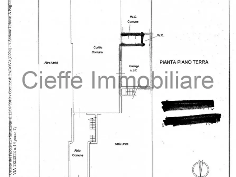 Immagine 15 di Garage in vendita  in via trieste a Padova