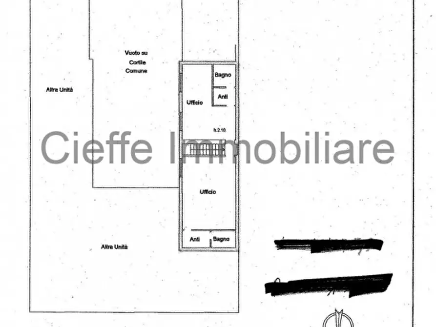 Immagine 16 di Garage in vendita  in via trieste a Padova