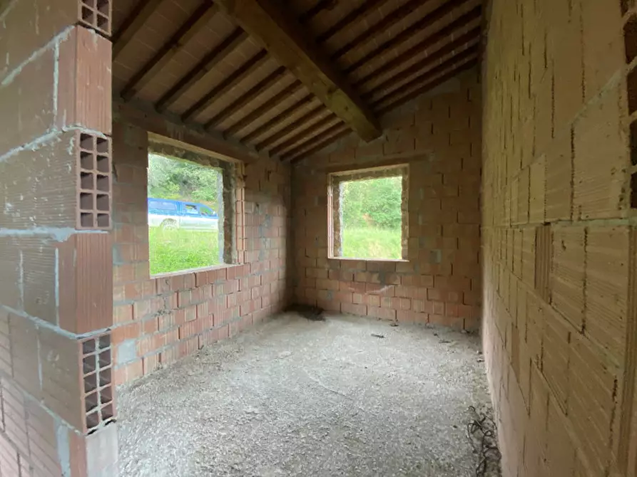 Immagine 26 di Rustico / casale in vendita  a Tuoro Sul Trasimeno