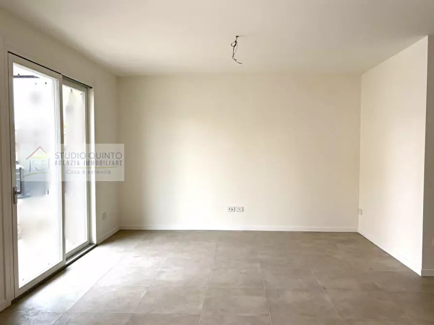 Immagine 2 di Casa bifamiliare in vendita  a Quinto Di Treviso