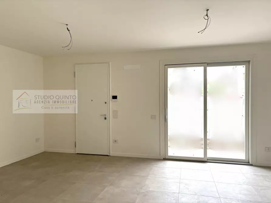 Immagine 6 di Casa bifamiliare in vendita  a Quinto Di Treviso