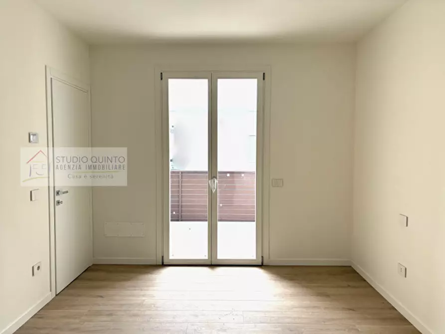 Immagine 15 di Casa bifamiliare in vendita  a Quinto Di Treviso