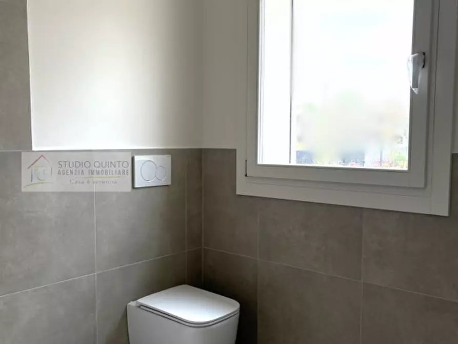 Immagine 28 di Casa bifamiliare in vendita  a Quinto Di Treviso