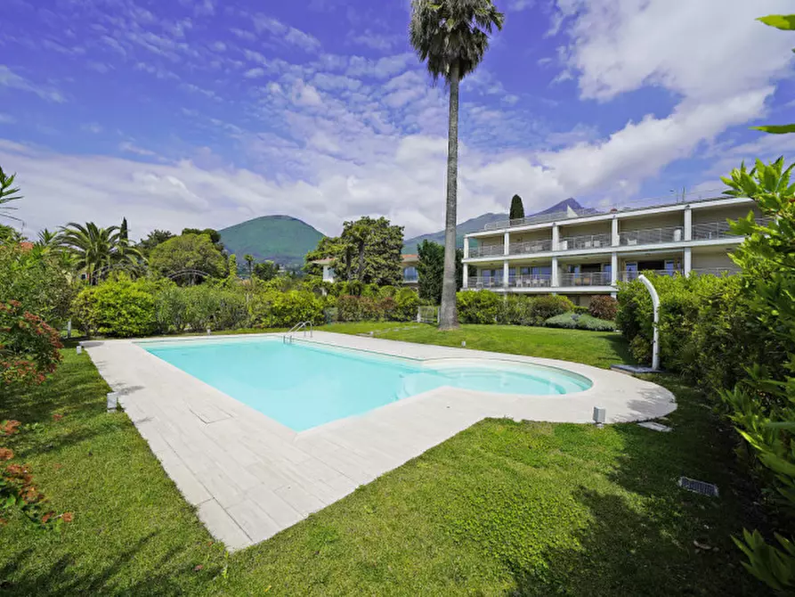 Immagine 10 di Appartamento in vendita  in Lungolago Giuseppe Zanardelli a Toscolano-Maderno