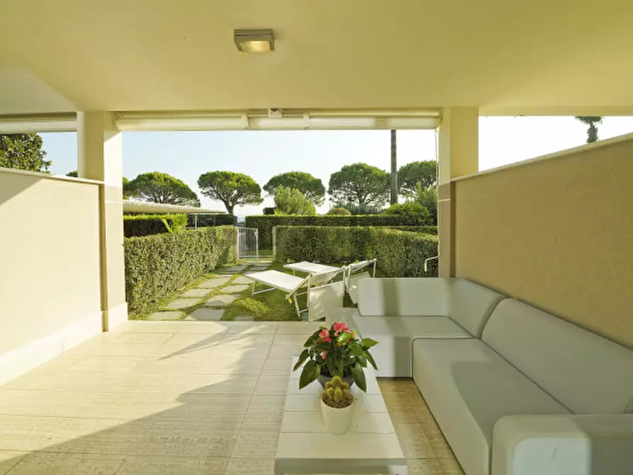 Immagine 14 di Appartamento in vendita  in Lungolago Giuseppe Zanardelli a Toscolano-Maderno