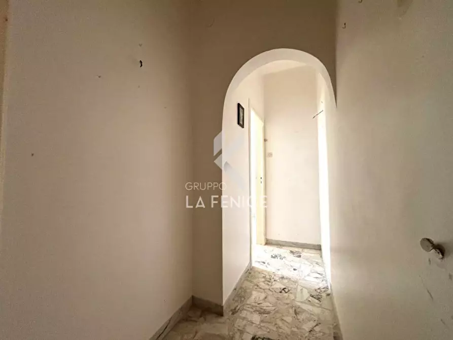 Immagine 30 di Villa in vendita  in strada giuliani, 10 a Martina Franca