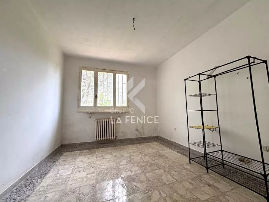 Immagine 31 di Villa in vendita  in strada giuliani, 10 a Martina Franca