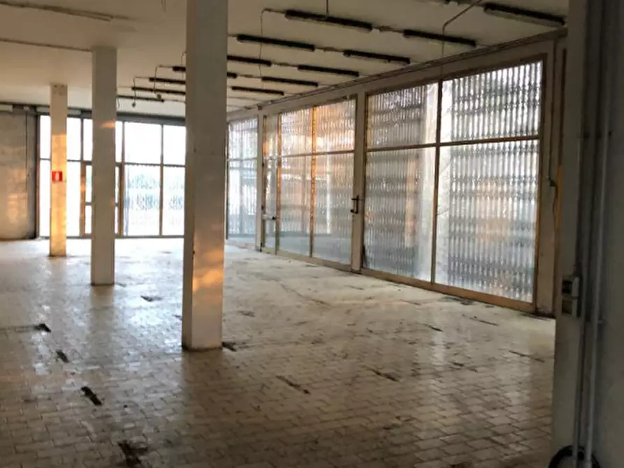 Immagine 8 di Capannone industriale in affitto  in via emilia a Monselice