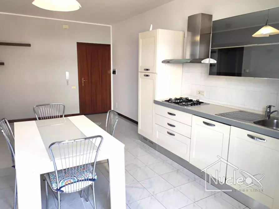 Immagine 2 di Appartamento in vendita  a Battaglia Terme