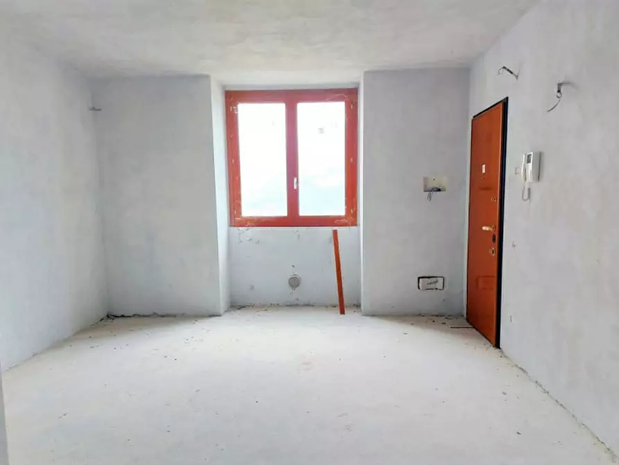 Immagine 1 di Appartamento in vendita  in Frazione Buttello, N. 3 a Valgreghentino
