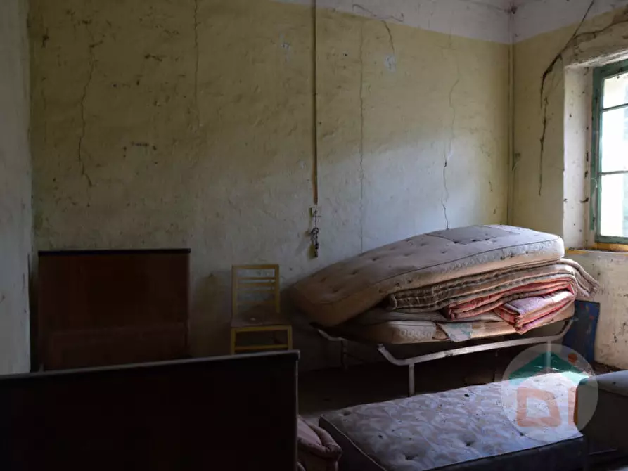 Immagine 20 di Rustico / casale in vendita  in via Ugo Foscolo a Cormons