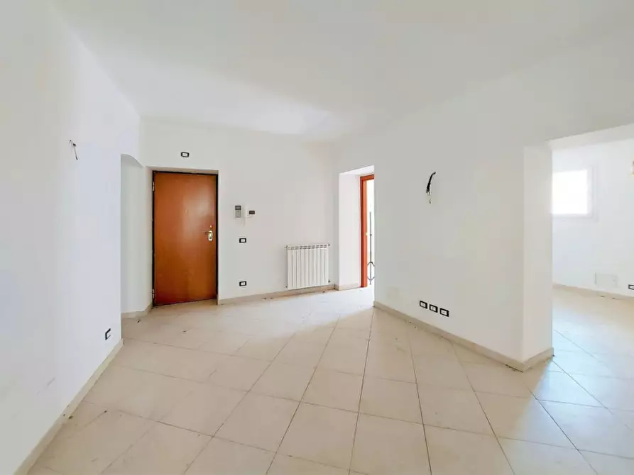 Immagine 1 di Appartamento in vendita  in Piazza Garibaldi, N. 4 a Borzonasca