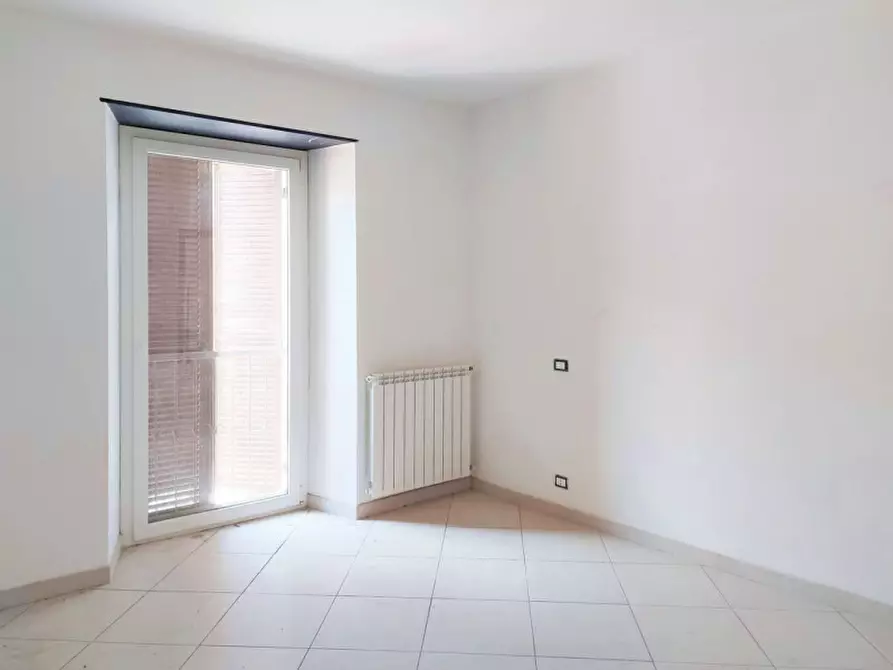 Immagine 1 di Appartamento in vendita  in Piazza Garibaldi, N. 4 a Borzonasca
