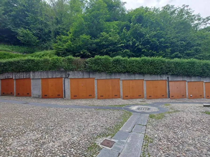 Immagine 9 di Terreno in vendita  in Frazione Buttello, N. snc a Valgreghentino