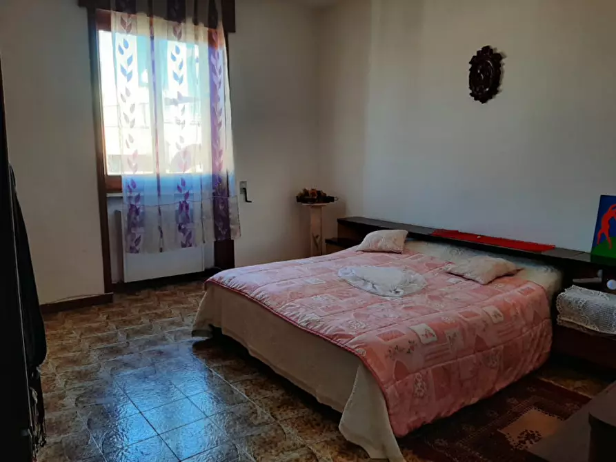 Immagine 1 di Appartamento in vendita  in Via Memmi a Casarano