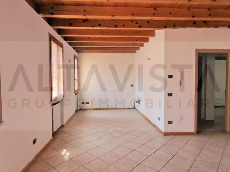 Immagine 1 di Appartamento in vendita  in Via Monte Grappa a Verolavecchia
