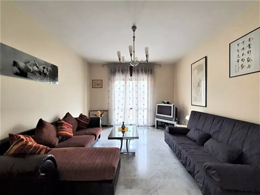 Immagine 1 di Appartamento in vendita  in Viale Della Pace a Rovigo