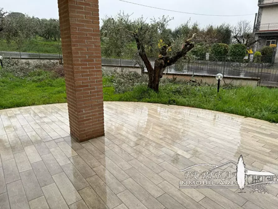 Immagine 22 di Villa in vendita  in Sanfatucchio a Castiglione Del Lago