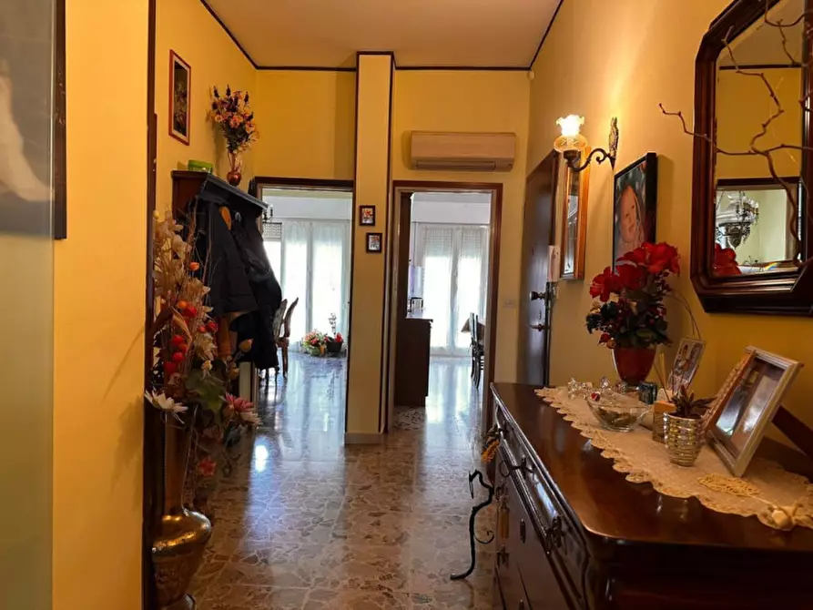 Immagine 1 di Appartamento in vendita  in Via Angelo Messedaglia a Villafranca Di Verona