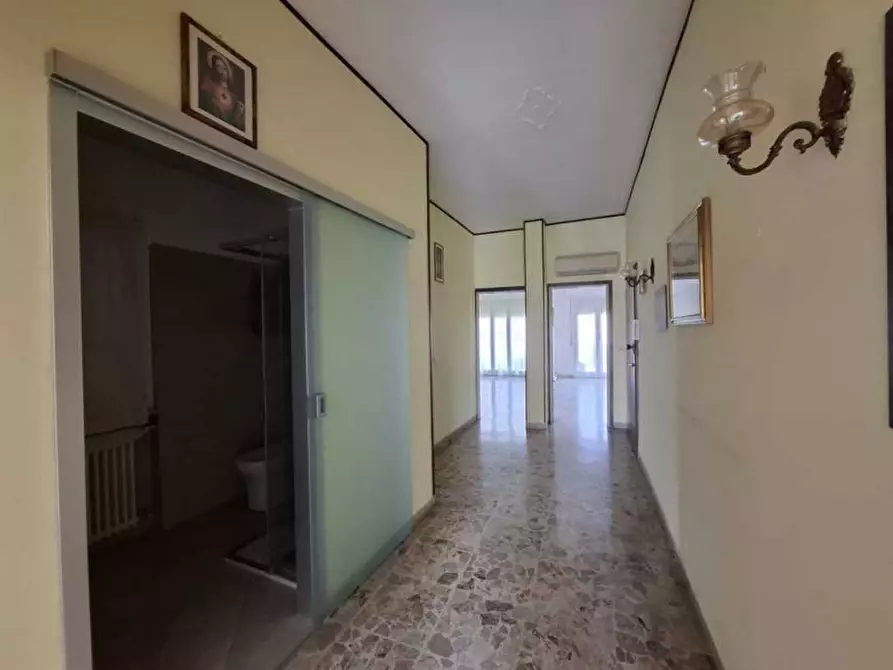 Immagine 9 di Appartamento in vendita  in Via Angelo Messedaglia a Villafranca Di Verona