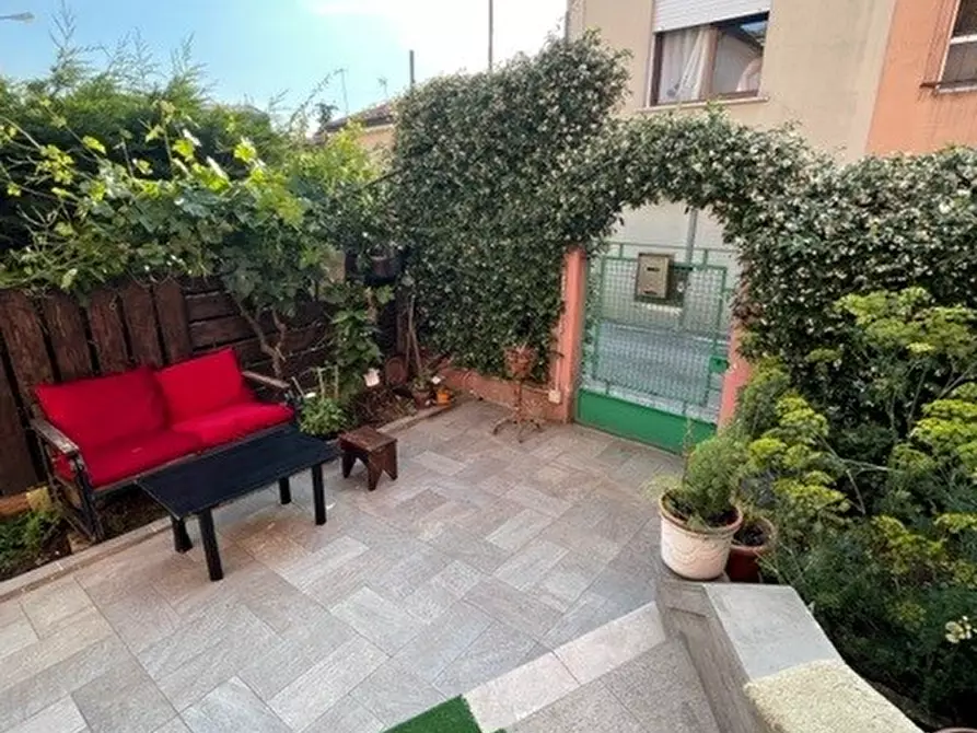 Immagine 2 di Casa bifamiliare in vendita  a Padova